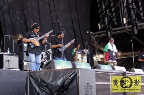Tosh meets Marley (Jam) 15. Chiemsee Reggae Festival - Übersee - Main Stage 16. August 2009 (16).JPG